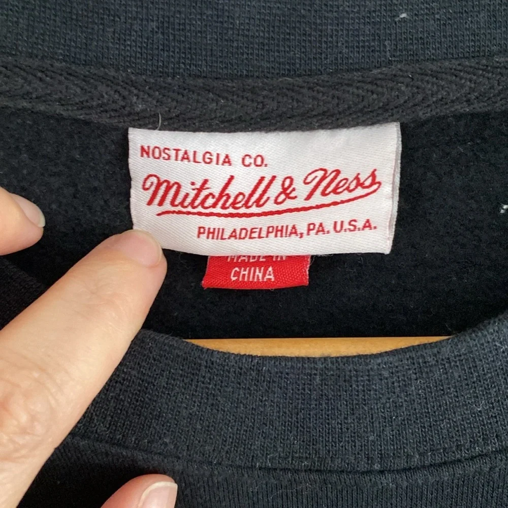 Atlanta United Sweatshirt M - Picture 3 of 6